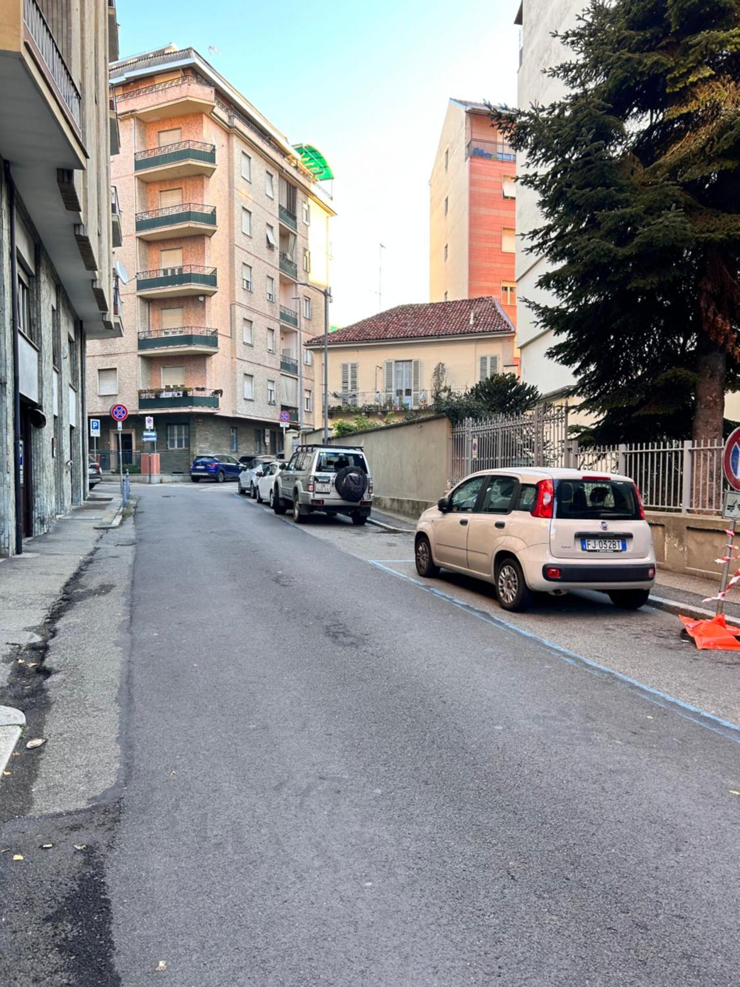 Bon Bon Del Centro No Ztl A Due Passi Da Piazza Alfieri Apartment Asti Exterior photo